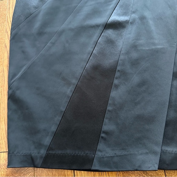 Pencil skirt - Picture 7 of 7